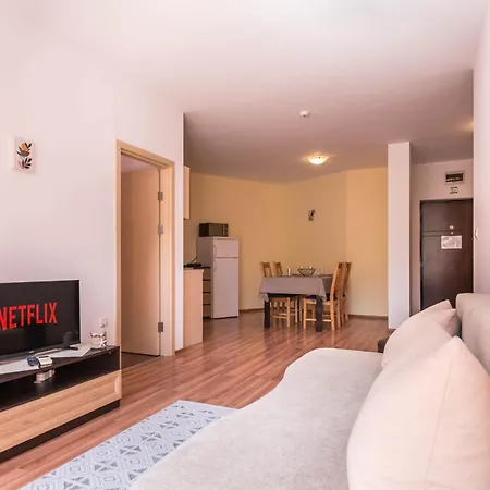 Seanest Златни пясъци